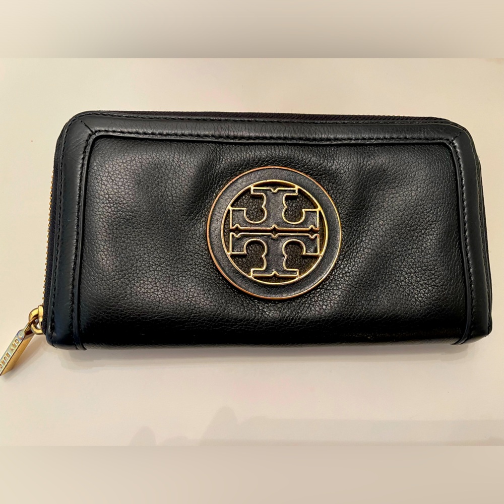 Tory Burch Wallet